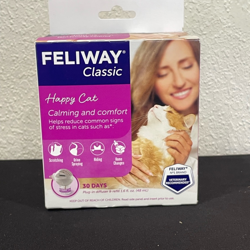 Feliway Classic 30 Day Starter Kit Calming Diffuser for Cats